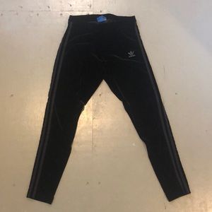 Velvet adidas leggings